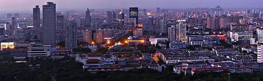 招聘广告透漏信息 《地铁》开发商正开发3A射击游戏